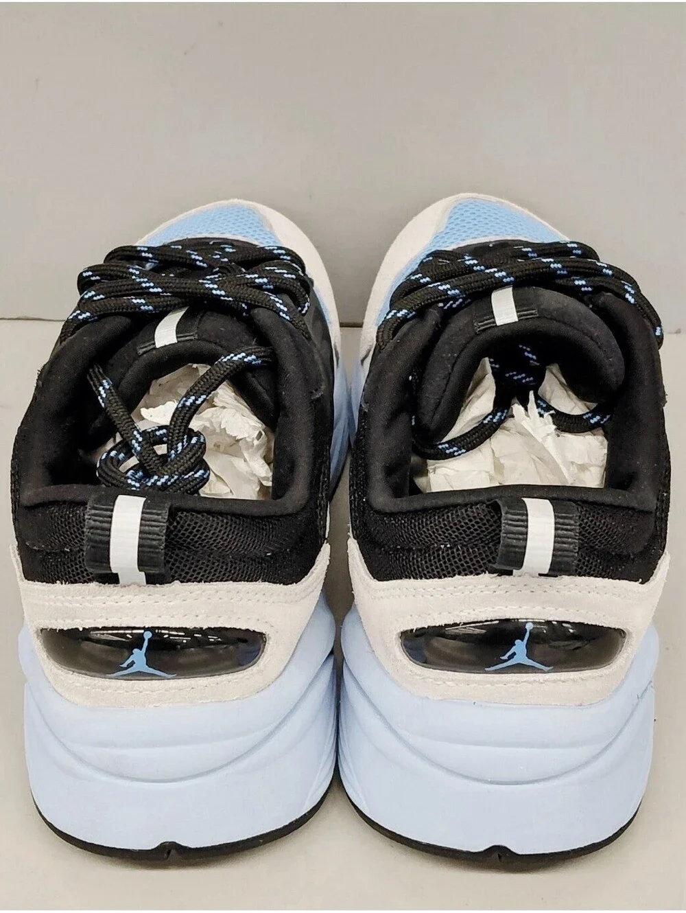 Jordan Trunner O/S in the 